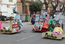 El 34º Concurso Regional de Carrozas y Comparsas, Festival de Chirigotas y los bailes gratuitos, principales atractivos del Carnaval de Villarrubia de los Ojos