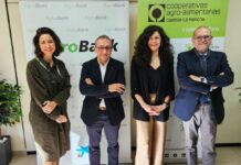 CaixaBank y Cooperativas Agro-alimentarias de Castilla-La Mancha renuevan su colaboración para impulsar la incorporación de jóvenes al campo y explicar las novedades de la PAC 2025