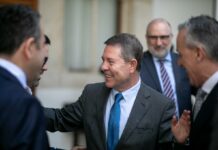 García-Page anuncia descuentos en el transporte público, dentro de Castilla-La Mancha, para jóvenes de entre 14 y 29 años