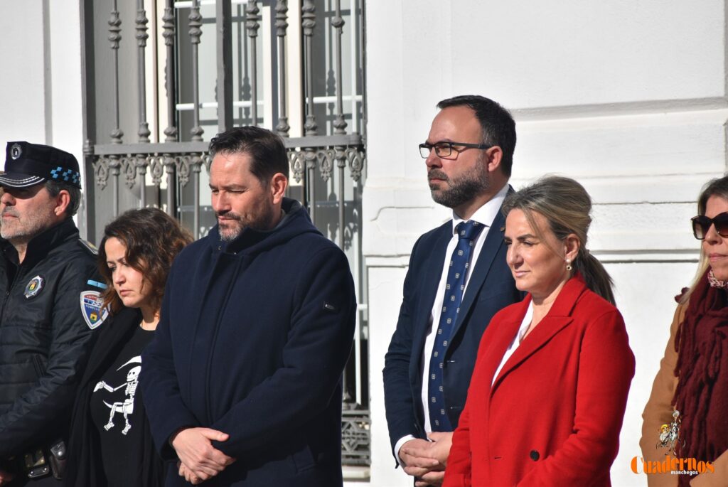 minuto silencio tolon tomelloso 10