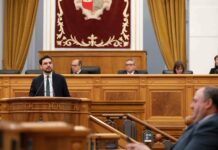 El PP reitera la amenaza para el sector agrícola y ganadero del Pacto Verde y reclama a Page que “deje de defenderlo a ultranza”