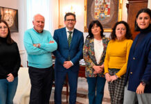 Valverde reitera su compromiso con Torre de Juan Abad para paliar los daños del tornado en colaboración con otras administraciones