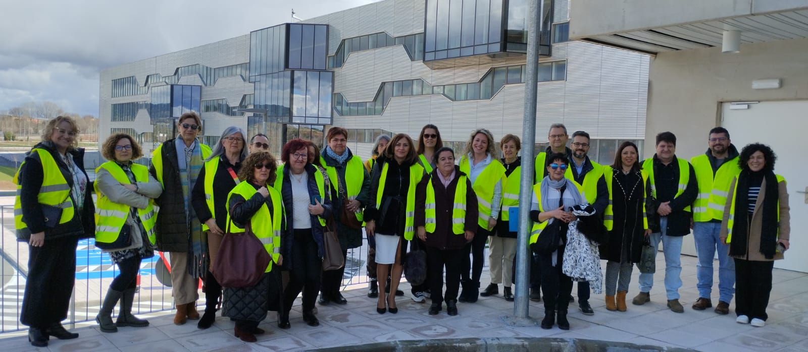Los 56 administrativos de 32 Centros de Salud y tres Consultorios Locales del área sanitaria conocen el nuevo Hospital Universitario de Cuenca