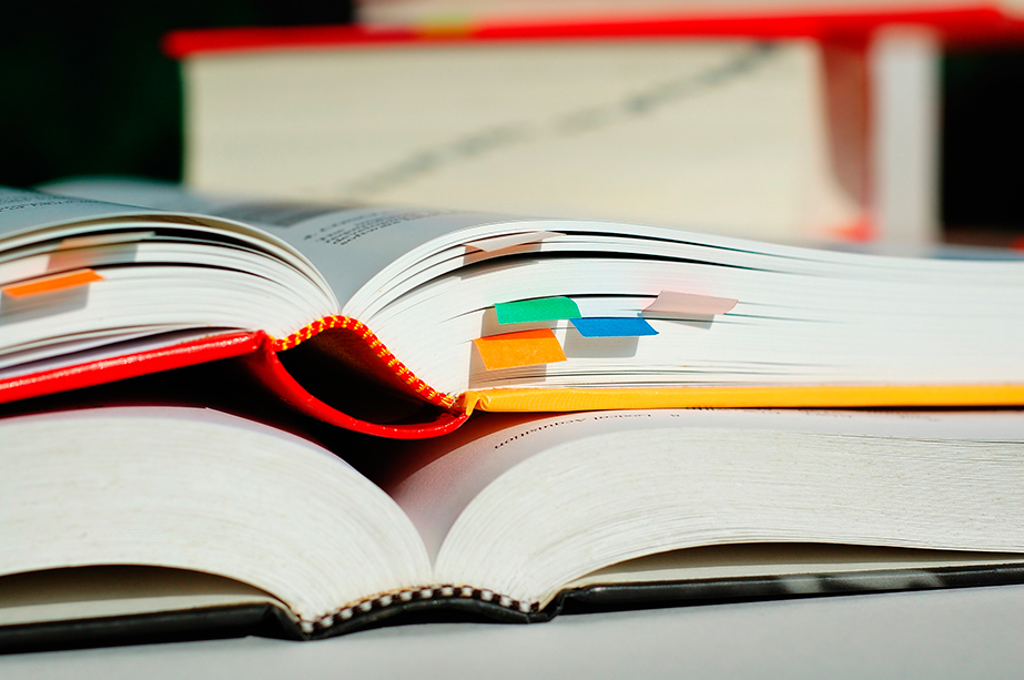 El Gobierno destina más de 3,5 millones de euros a Castilla-La Mancha para la adquisición de libros de texto y material didáctico