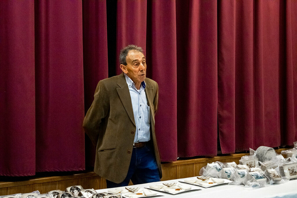 catafamiliar q de queso argamasilla 9