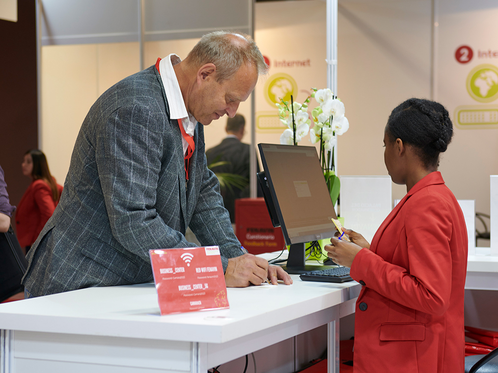 FENAVIN 2025 pone en marcha el programa ‘contacte con…’ para optimizar los encuentros de negocio entre bodegas y compradores