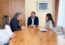 El alcalde de Tomelloso, Javier Navarro y los empresarios perfilan el nuevo convenio de colaboración