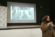 Cristina Cuesta Gorostidi, víctima del terrorismo de ETA, comparte su experiencia con alumnado del IES Eladio Cabañero