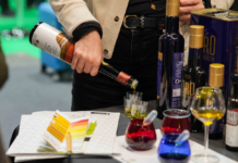 El mercado del aceite de oliva se prepara para vivir una nueva edición de la feria WOOE en Madrid