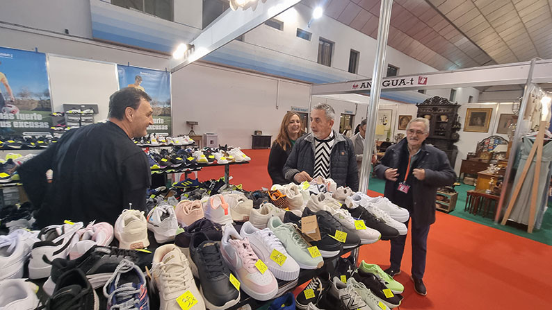 Abre sus puertas la 21ª Feria del Stock de Valdepeñas