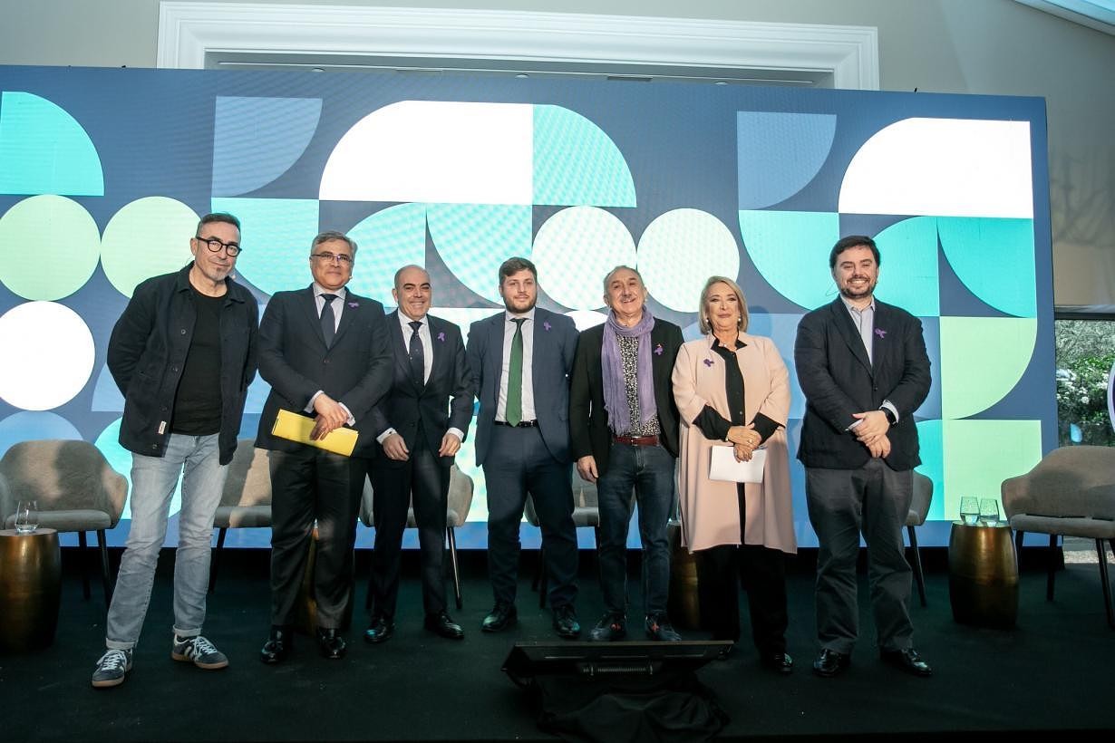 El Gobierno de CLM acordará con la Fundación Laboral de la Construcción la cesión de suelo para la construcción de un centro de formación