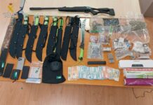 La Guardia Civil detiene a un grupo criminal dedicado al robo de vehículos de transporte de mercancías y su carga