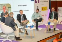 Navarro participó en unas jornadas sobre contratación pública responsable