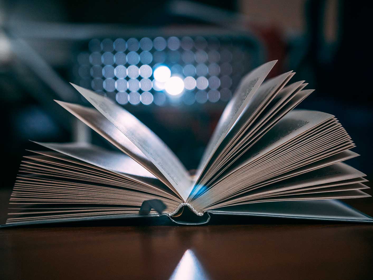 La Biblioteca de Tomelloso organiza un encuentro con Lucía, una talentosa bookstagrammer