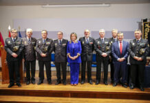 Milagros Tolón desea éxitos al nuevo comisario provincial de la Policía Nacional en Toledo y anuncia un aumento de la plantilla en Castilla-La Mancha