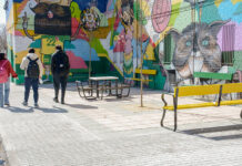 Una pequeña intervención da forma a una zona estancial en el pabellón San José de Tomelloso