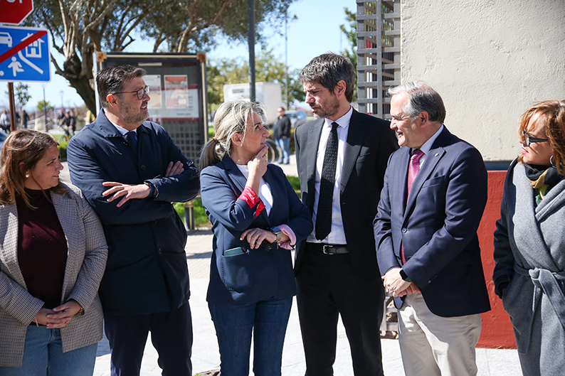 Milagros Tolón afirma que la reconstrucción del Puente Viejo de Talavera “está desde el primer momento en la agenda del Gobierno de España”