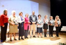 Las trabajadoras del IES Eladio Cabañero reciben el título de Terreras 2025 este 8M