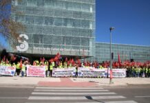 Cerca de 500 trabajadores y trabajadoras exigen al Sescam un transporte sanitario del siglo XXI