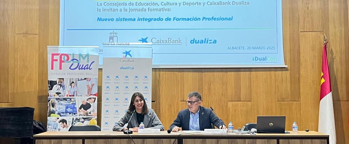 El Gobierno de CLM presenta el nuevo Sistema Integrado de FP a docentes y orientadores en Albacete