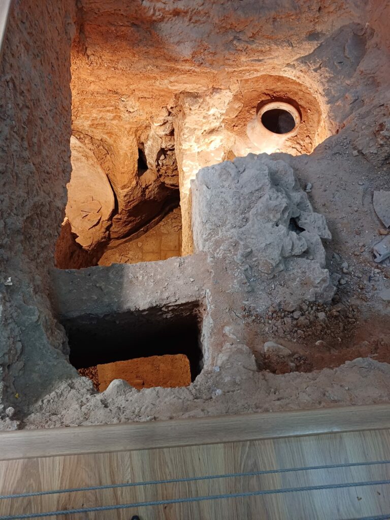 un viaje desde las cuevas de tomelloso a las cuevas de utiel 13