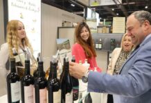 El Gobierno de CLM promociona las 41 figuras de calidad y las empresas agroalimentarias en el Salón Gourmets, el mayor escaparate del país