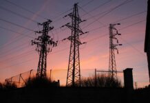 Última hora del apagón de luz en España: El 99,16% de la demanda eléctrica está restablecida