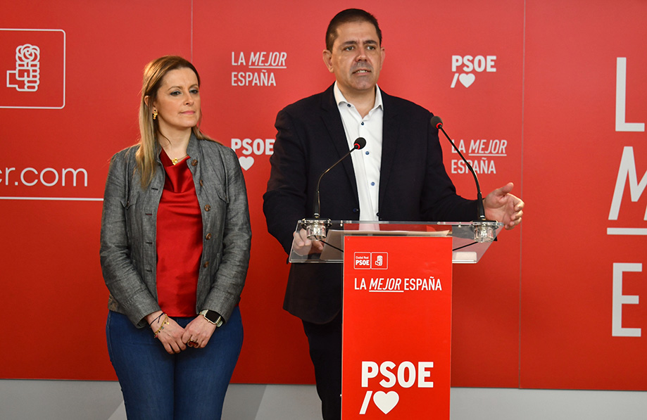 Bolaños pide a Valverde que quite la competencia de Lanza a Vox y mantenga en su puesto a la actual directora