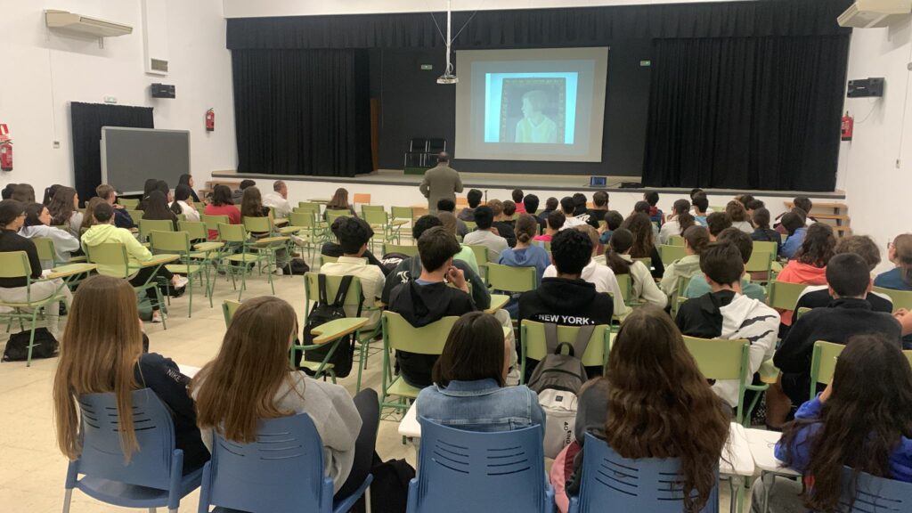 Jugosa charla de Santiago Arroyo sobre la figura de Francisco Martínez Ramírez, "El Obrero" 1 charlaobrero 2