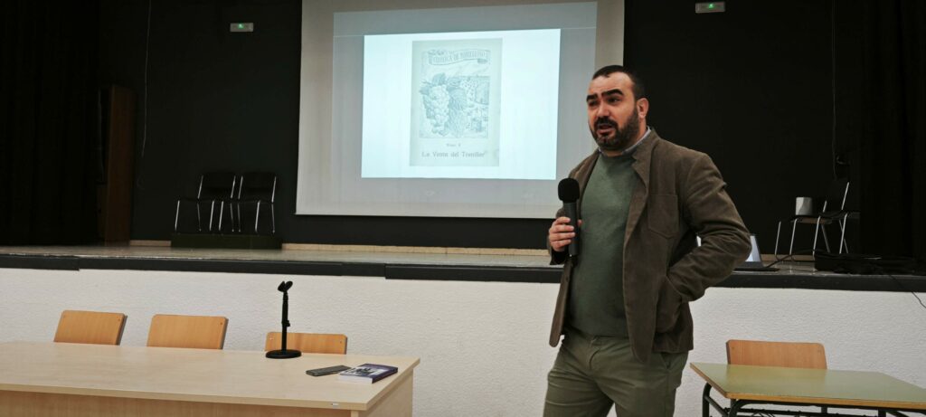 Jugosa charla de Santiago Arroyo sobre la figura de Francisco Martínez Ramírez, "El Obrero" 2 charlaobrero 3