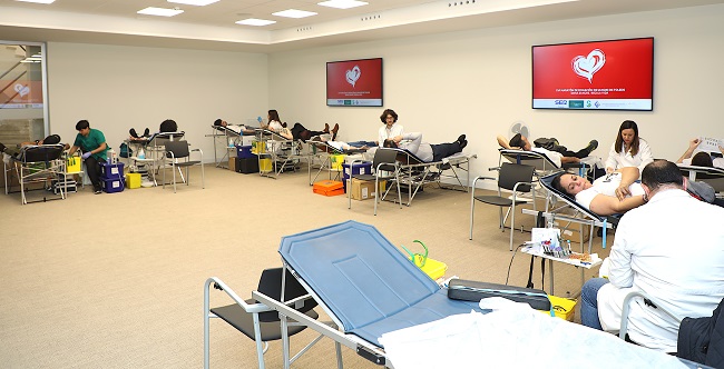 Eurocaja Rural se convierte en epicentro solidario superando las 200 donaciones de sangre