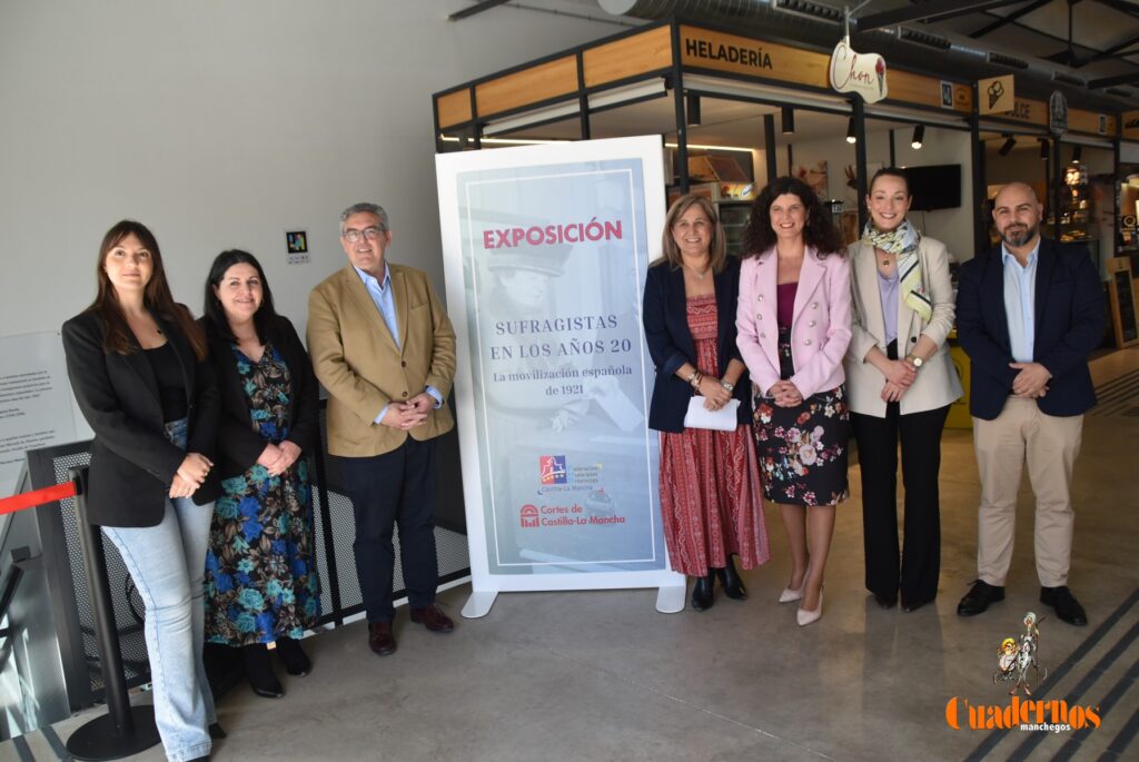 exposicion sugragistas 20 06