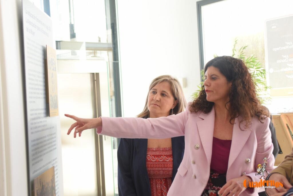 exposicion sugragistas 20 12