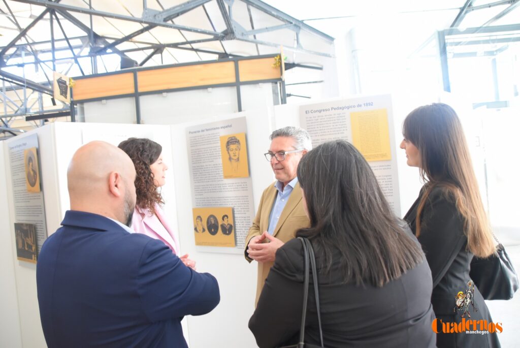 exposicion sugragistas 20 21