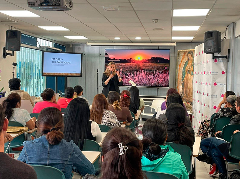Fundación Madrina reivindica la inclusión laboral real de las madres en el Día del Trabajador y visibiliza la 