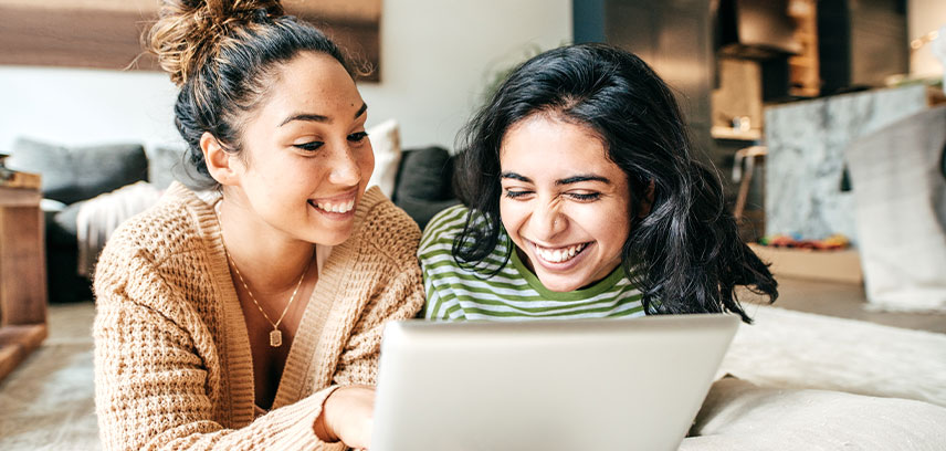 Más que un filtro bonito: el efecto Ghibli, ¿por qué deberíamos reflexionar antes de subir fotos a generadores de IA?