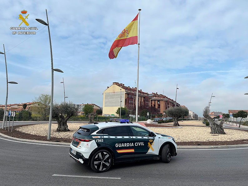 La Guardia Civil detiene a dos personas por un delito de hurto en un domicilio de Alovera