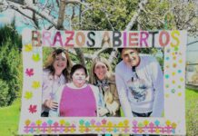Inmaculada Jiménez felicita a los voluntarios responsables de la ONG ‘Brazos Abiertos’ de Argamasilla de Alba