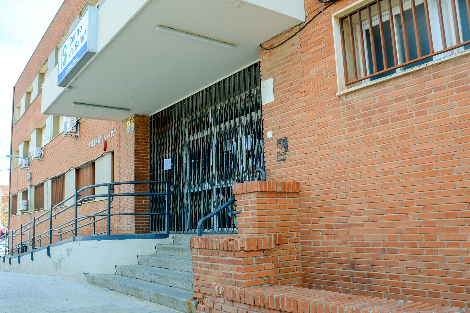 Javier Navarro insta a la Juntaa cerrar y sellar el edificio del Centro de Salud “Virgen de las Viñas”