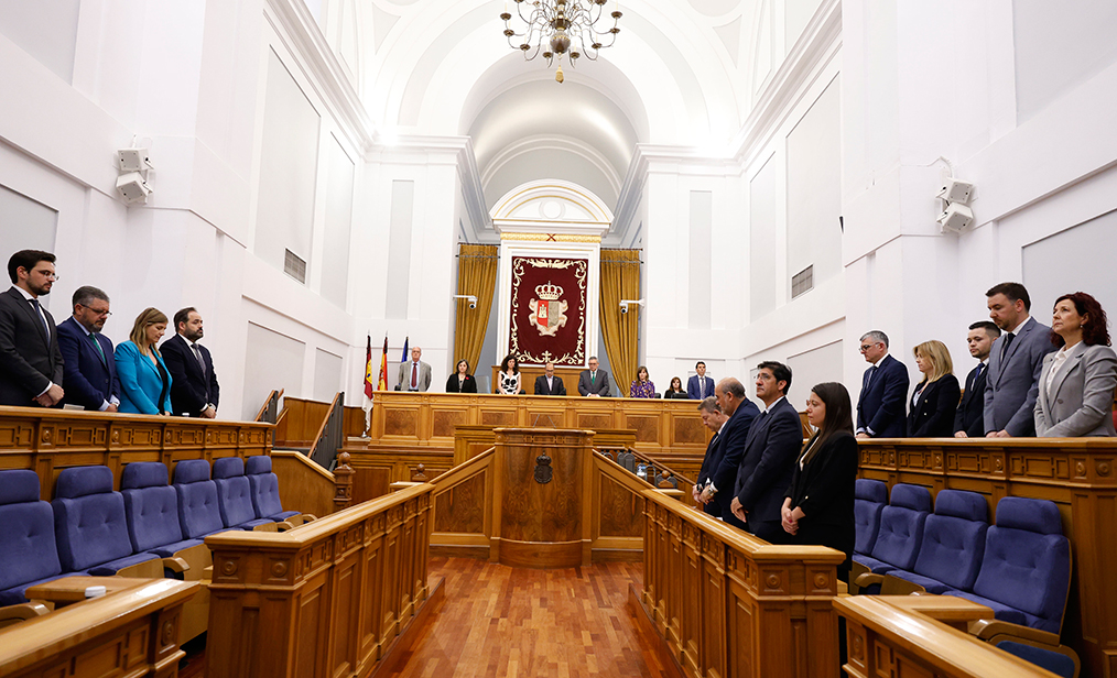 El Parlamento Regional aprueba tres resoluciones socialistas sobre atención a la diversidad en las aulas, siniestralidad laboral y atención primaria sanitaria