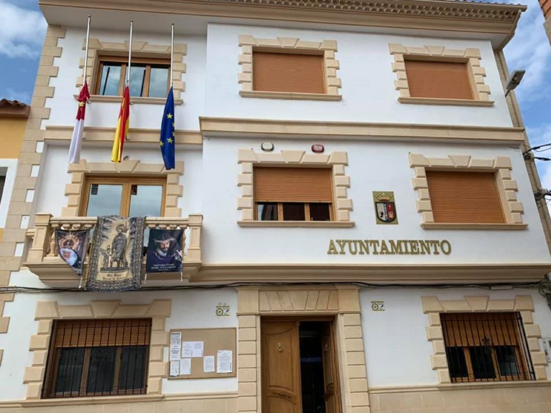 El PSOE de Ledaña acusa a la alcaldesa de utilizar los canales de comunicación del ayuntamiento para mentir a la población