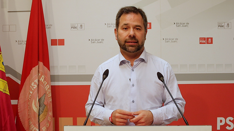 Gonzalo Redondo: “El PSOE protege la economía española con un plan de 14.000 millones mientras el PP calla y bloquea”