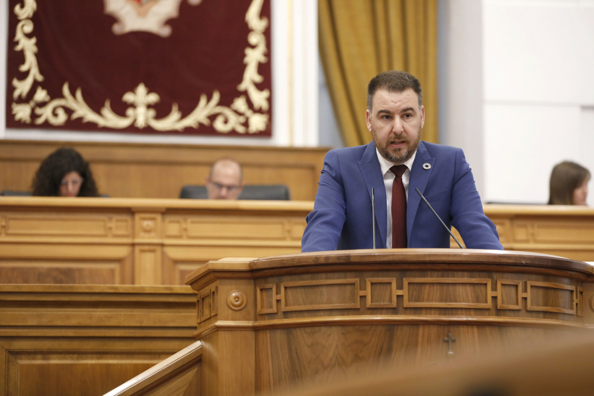 Sánchez Requena destaca una ley demandada por las OPAS “para seguir defendiendo lo mejor posible a nuestros agricultores y ganaderos”