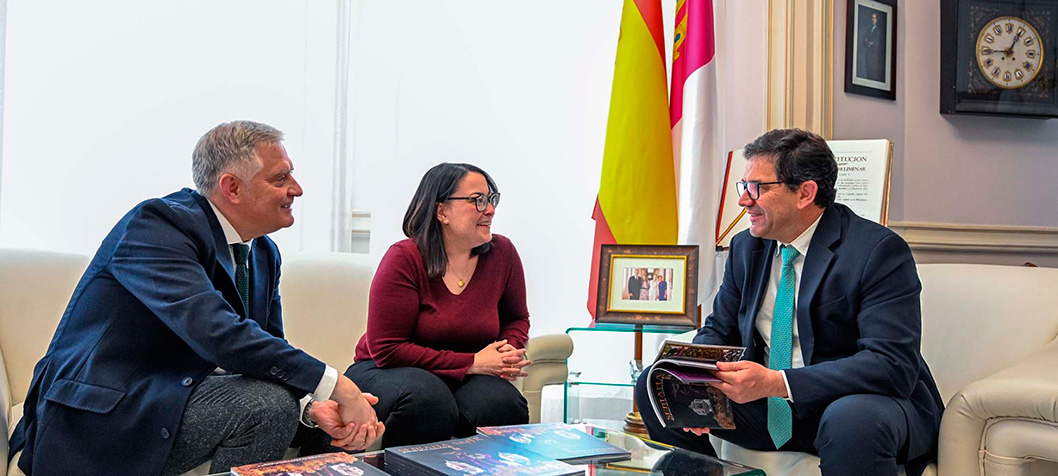 Diputación y Ayuntamiento de Ciudad Real colaboran en la difusión de la Semana Santa de Ciudad Real declarada de Interés Turístico Nacional