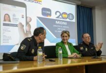 Milagros Tolón asiste en Toledo a la presentación de la aplicación MiDNI, que permite utilizar el DNI en el teléfono móvil