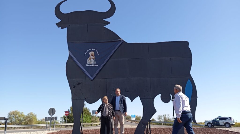 toroosborne panuelo romeria tomelloso 2025 07