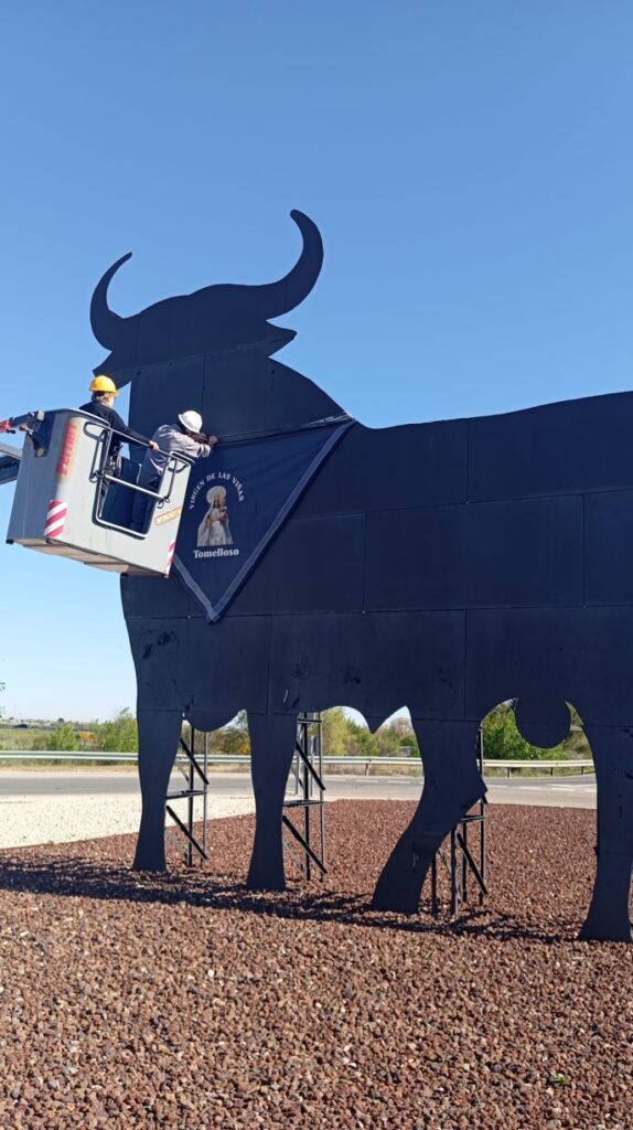 toroosborne panuelo romeria tomelloso 2025 20