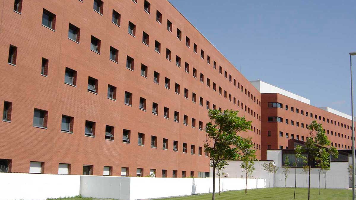 Un trabajador sufre el aplastamiento de las dos manos por una máquina en una planta de residuos de la localidad de Almagro