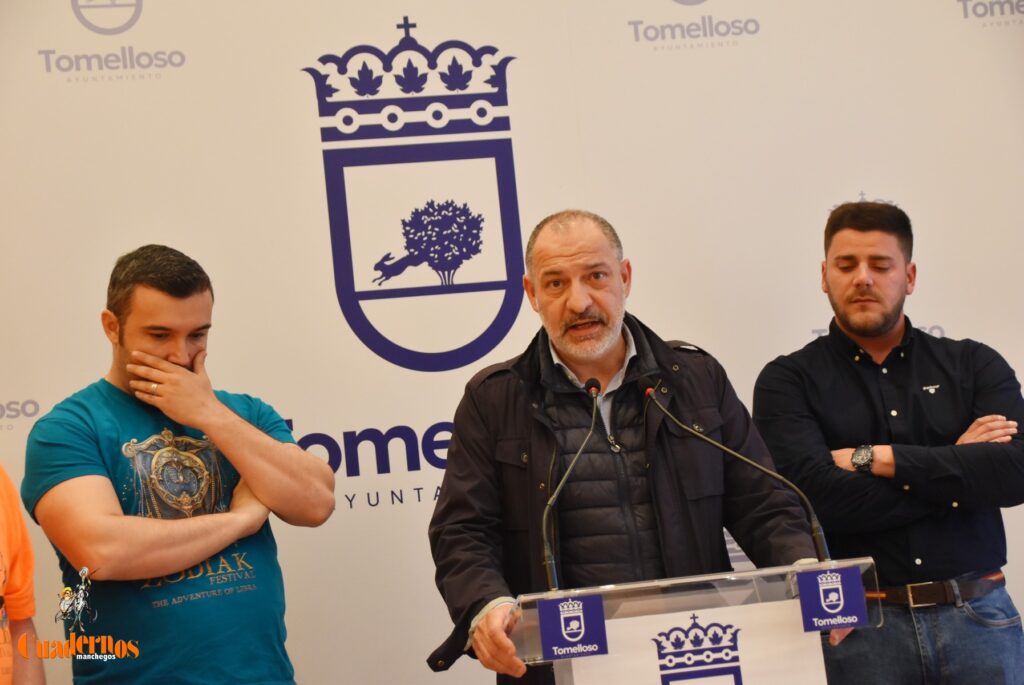 Fito y Fitipaldis, Canto del Loco y AC&DC conforman el cartel del Tributo Fest que llenará el 5 de julio la Plaza de Toros de Tomelloso