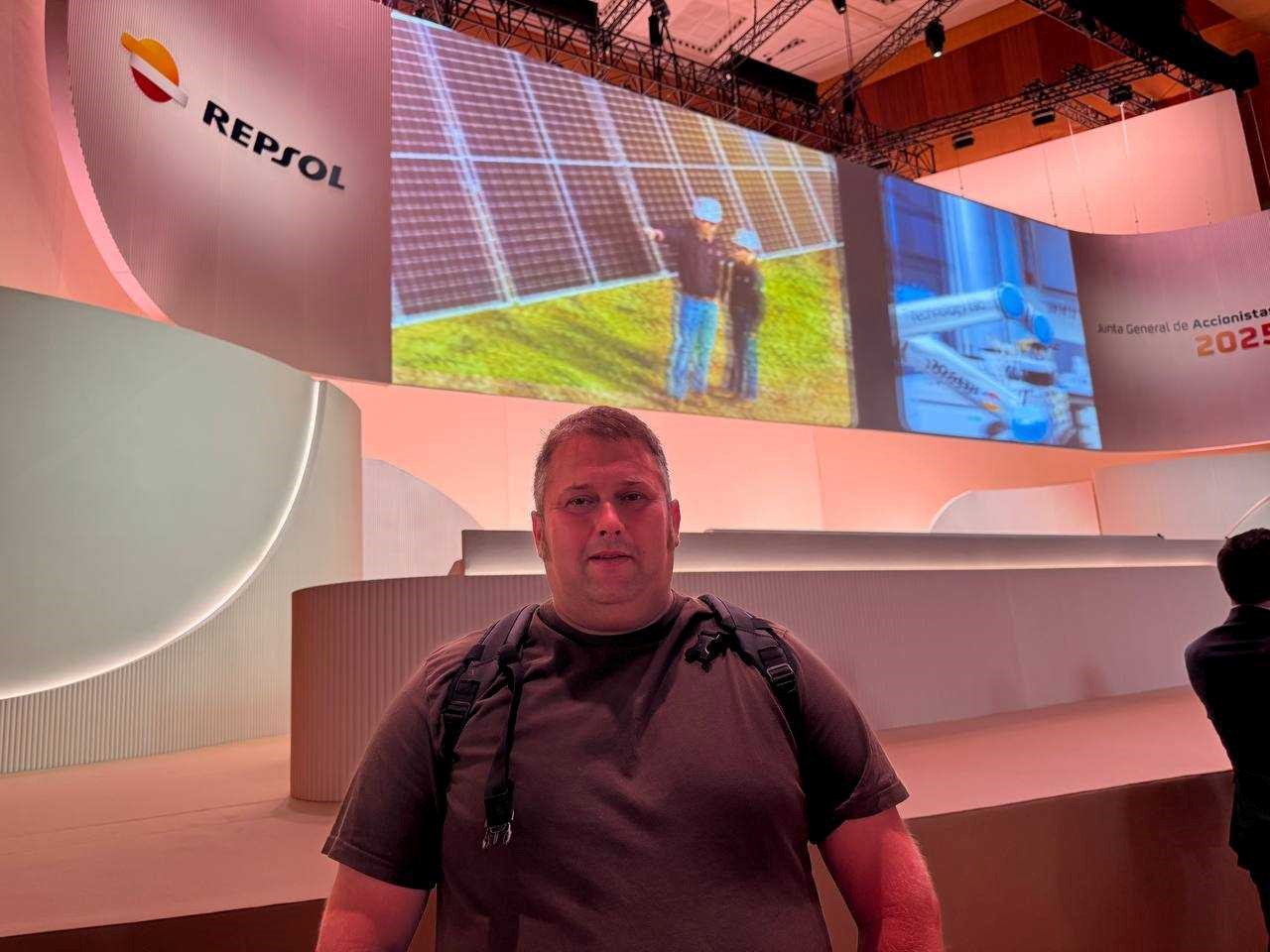 Un agricultor afectado por la DANA interviene en la Junta de Accionistas de Repsol: “¿Cuántos de sus beneficios se destinarán a pagar el cambio climático que provocan?”